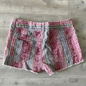Forever 21 Geometric Print Short Shorts